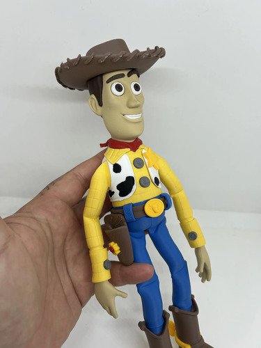 D_602819-MLB112255217395_052026-O.jpg Woody Toy Story 26cm Action Figure Boneco Colecionável - Imagem 4