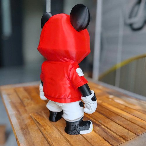 D_606216-MLB111211989455_052026-O.jpg Mickey Mouse Urban Vibes 23cm Inspirado Disney - Imagem 8