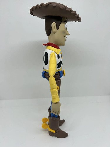 D_619401-MLB112256039399_052026-O.jpg Woody Toy Story 26cm Action Figure Boneco Colecionável - Imagem 6