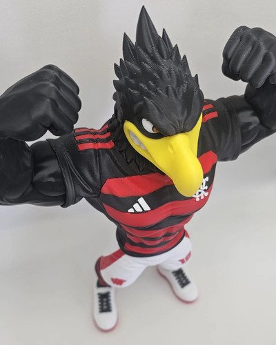 D_621462-MLB110459405640_052026-O.jpg Mascote Urubu Flamengo Futebol Boneco Action Figure Mengao - Imagem 6