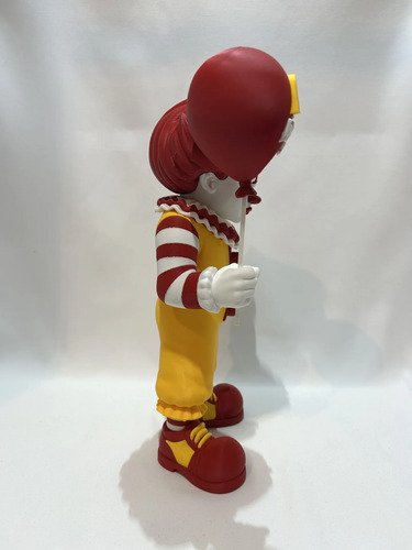 D_631823-MLB112254902161_052026-O.jpg Boneco It Palhaço Pennywise Ronald Mcdonald Crossover 28cm - Imagem 2