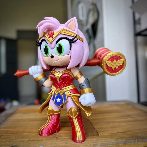 D_638867-MLB111410700923_052026-O.jpg Boneco Wonder Amy 18cm Fan Art Inspirado Geek - Imagem 5