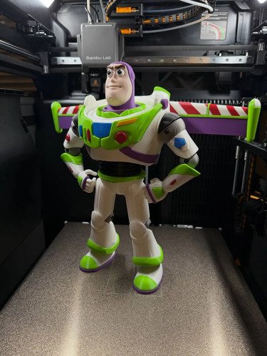 D_642881-MLB111359213851_052026-O.jpg Buzz Lightyear 20cm Action Figure Inspirado Toy Story - Imagem 2