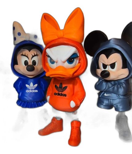 D_649103-MLB111208993077_052026-O.jpg Daisy Duck Urban Vibes 23cm Miniatura Colecionável - Imagem 4