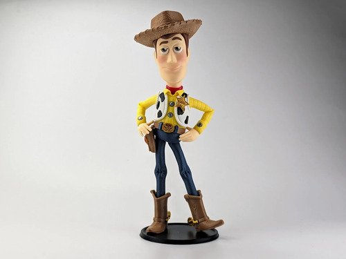 D_660029-MLB110866506216_052026-O.jpg Boneco Woody 32cm Action Figure Inspirado Toy Story - Imagem 2
