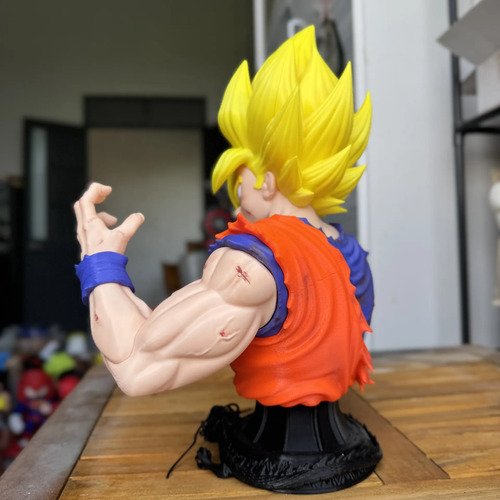 D_678359-MLB111945306189_052026-O.jpg Busto Goku 36cm Action Figure Inspirado Em Dragon Ball - Imagem 6