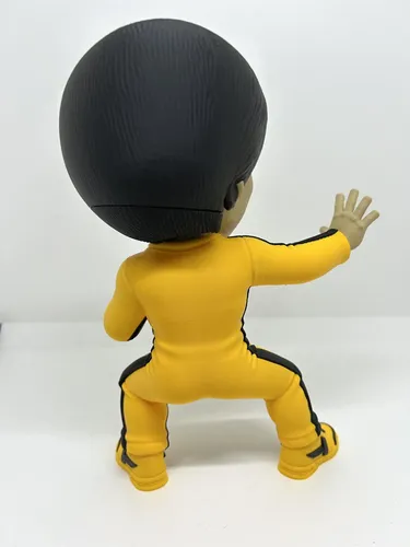 D_707132-MLB110902950206_052026-O.webp Action Figure Bruce Lee 20cm Boneco Inspirado - Imagem 7