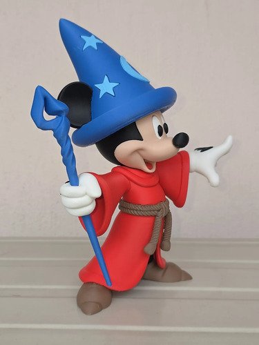 D_719561-MLB111418385696_052026-O.jpg Mickey Feiticeiro Fantasia 23cm Action Figure Geek - Imagem 6