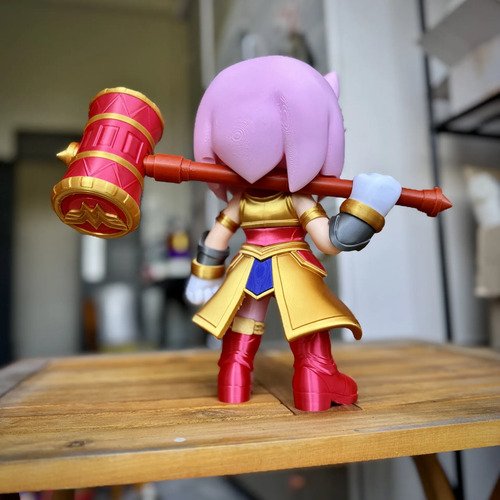 D_781383-MLB111410467943_052026-O.jpg Boneco Wonder Amy 18cm Fan Art Inspirado Geek - Imagem 3