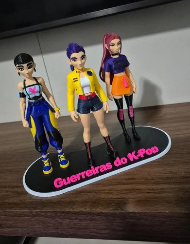 D_813197-MLB95233180124_102025-O.jpg Kit Action Figure 3 Bonecas Guerreiras Do K-pop Demon Hunter - Imagem 4