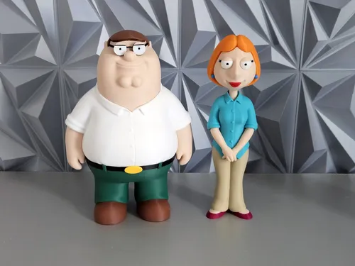 D_835455-MLB110320324708_052026-O.webp Action Figure Lois Griffin Inspirado Family Guy - Imagem 4
