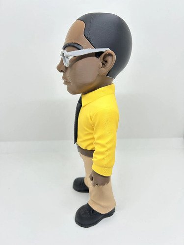 D_868512-MLB111669470383_052026-O.jpg Gus Fring 18cm Action Figure Inspirado Breaking Bad - Imagem 8