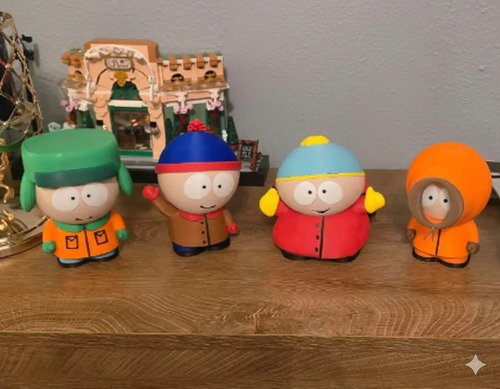 D_874156-MLB107023533497_022026-O.jpg Kit 4 Bonecos South Park 10cm - Cartman Stan Kyle Kenny 3d - Imagem 2