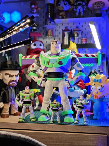 D_887279-MLB111364167167_052026-O.jpg Buzz Lightyear 20cm Action Figure Inspirado Toy Story - Imagem 4