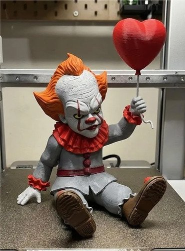 D_890715-MLB111376792414_052026-O.jpg Boneco Pennywise 20cm Action Figure Colecionável - Imagem 2