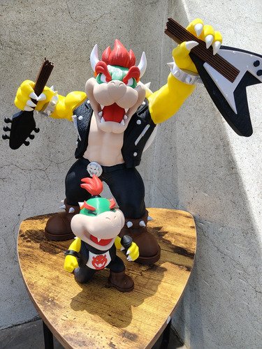 D_929618-MLB110815065457_042026-O.jpg Boneco Bowser E Bowser Junior Rockstar Mario 3d Premium 25cm - Imagem 3