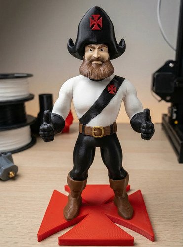 D_934686-MLB109056155079_032026-O.jpg Mascote Vasco Da Gama Almirante 23cm Base Cruz De Malta - Imagem 4