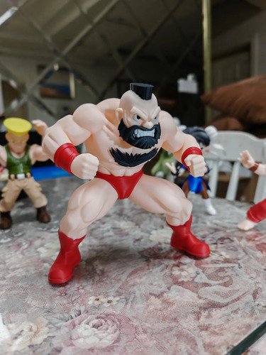 D_958803-MLB112680099463_062026-O.jpg Zangief 18cm Street Fighter Action Figure Boneco - Imagem 6