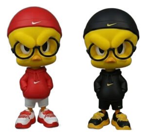 Tweety Urban Vibes 17cm Action Figure Boneco
